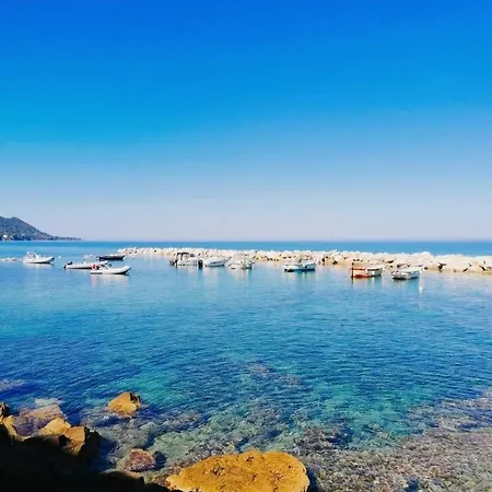 Il Nido Di Petra Apartment *